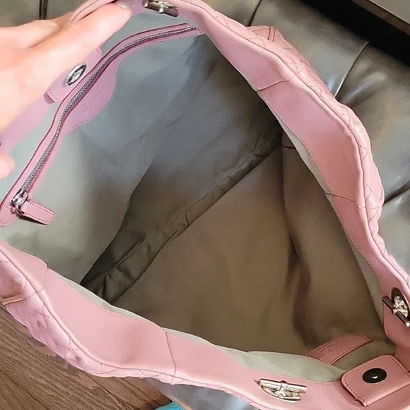 Dolce & Gabbana Quilted Leather Chain Bag - Picture 13 of 13